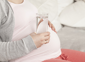 Drinking water during pregnancy